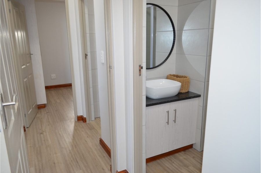 2 Bedroom Property for Sale in Da Nova Western Cape